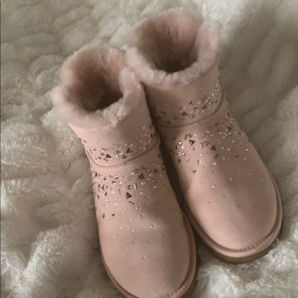 Pink Uggs